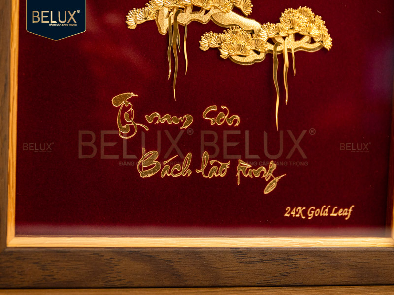 Tranh chữ Thọ thư pháp dát vàng 24k - 32x25cm